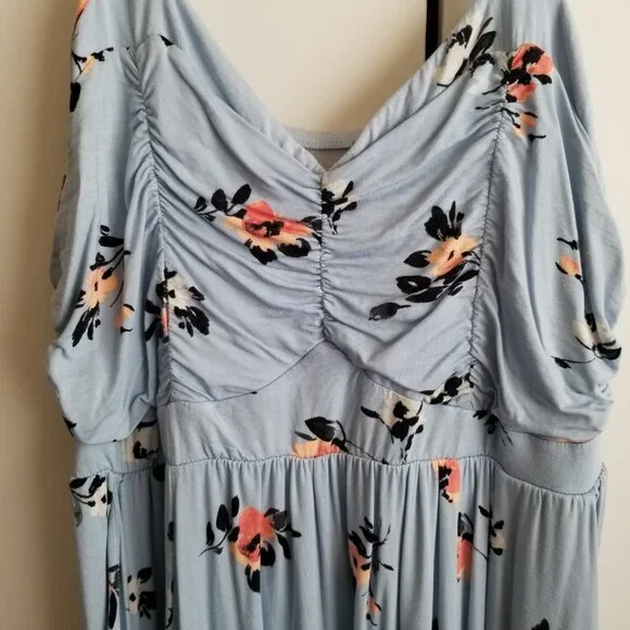 Soft Skater Dress - Picture 6 of 11